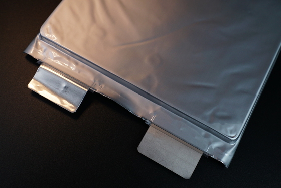 53000mAh 3.2V磷酸铁锂电芯